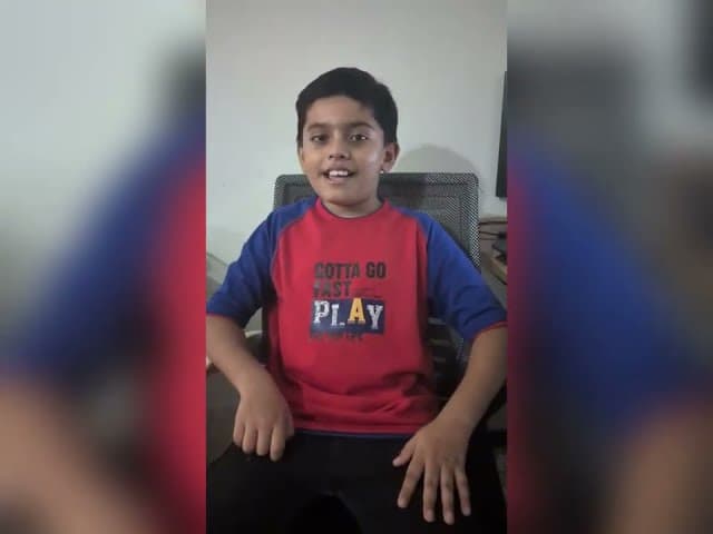 Video thumbnail of Hassan's Face Filter with Scratch
